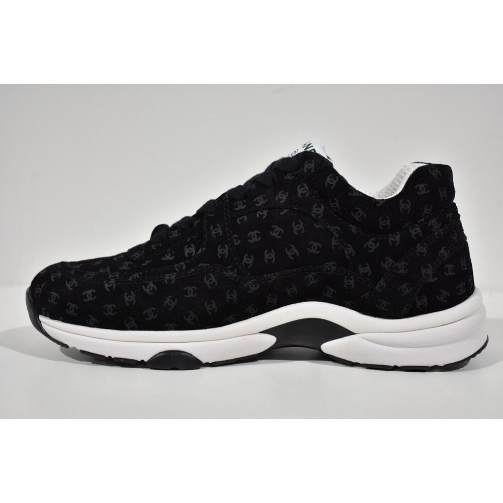 Chanel 22A Black Suede Printed CC Logo White Flat Runner Trainer Sneaker 40 - Picture 8 of 11